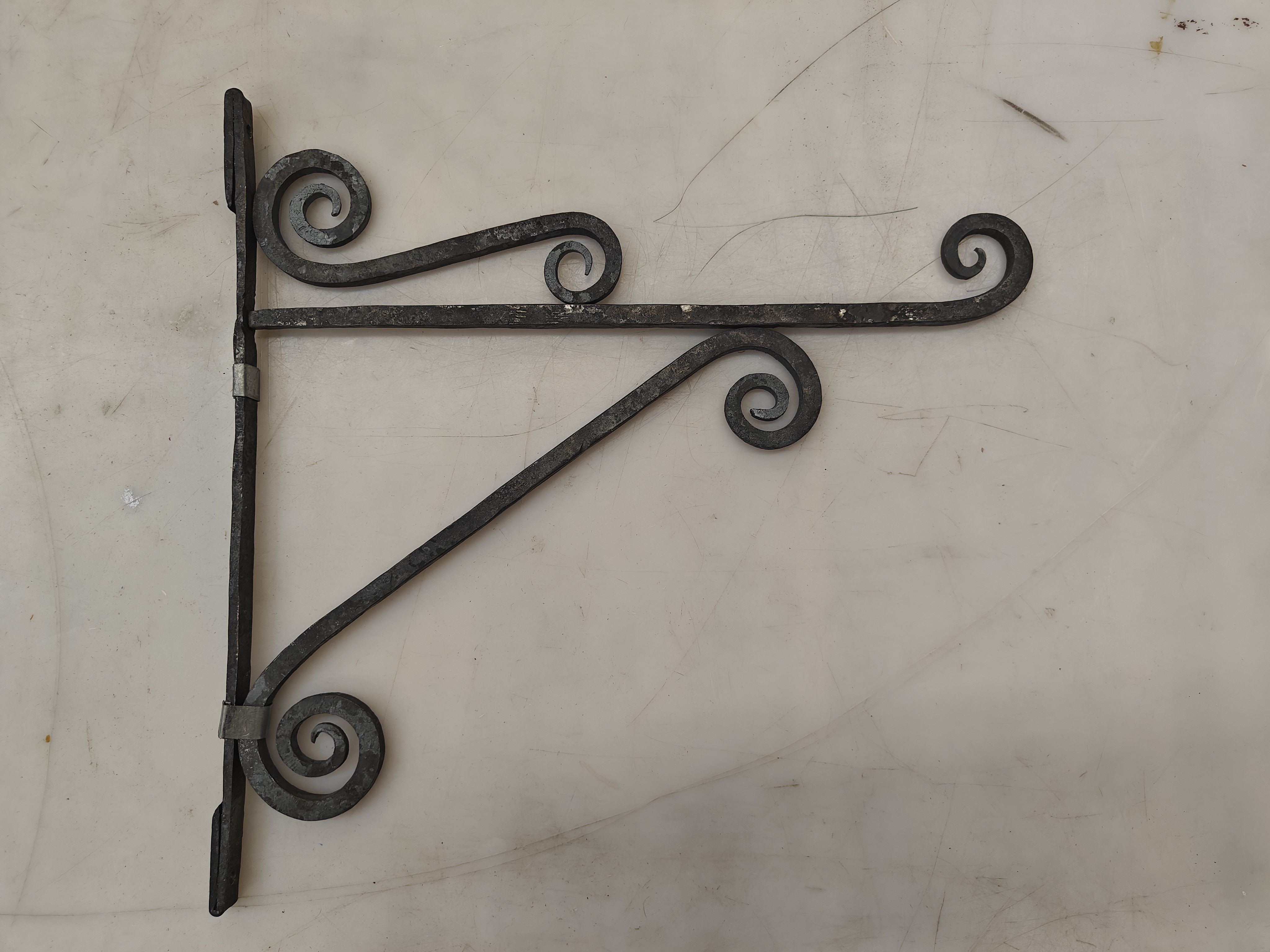 Sign Hanger